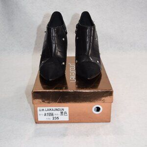 Laikajindun Hi Heels Size 7 Black